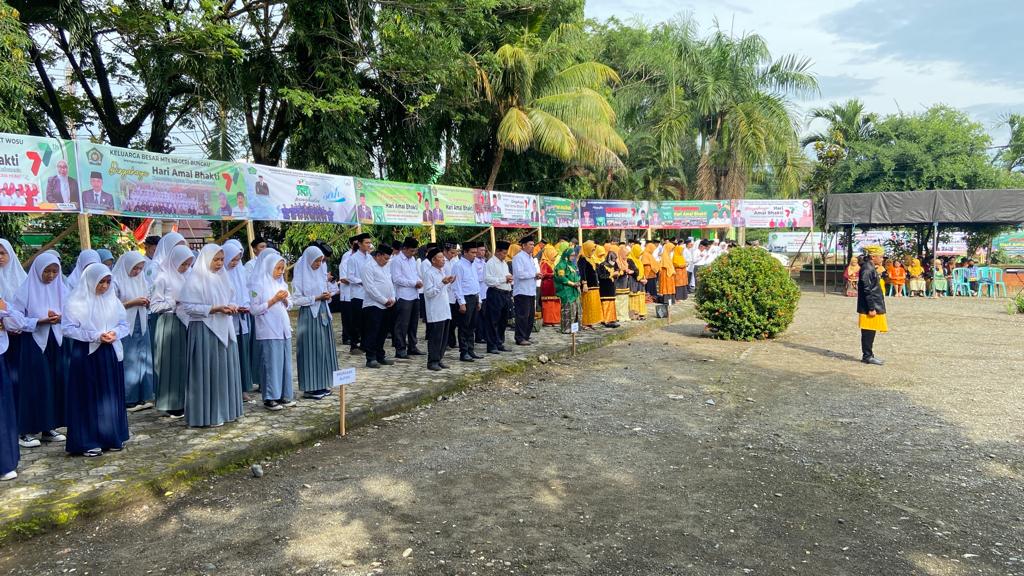 Berita 20230103 Upacara hab 1